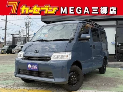 TOYOTA TOWN ACE VAN
