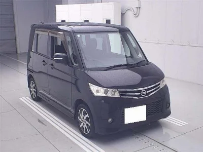 NISSAN ROOX 2012 с аукциона, 660cc, пробег 37 000 км