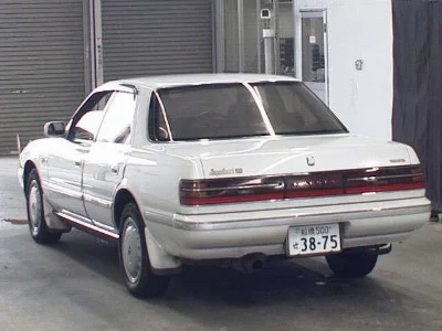 TOYOTA CRESTA