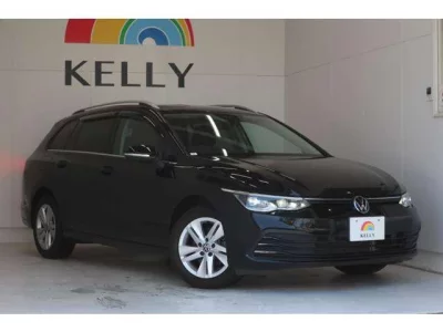 VOLKSWAGEN GOLF VARIANT 2023 с аукциона, 1000cc, пробег 30 000 км