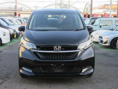 HONDA FREED 2021 с аукциона, 1500cc, пробег 52 000 км