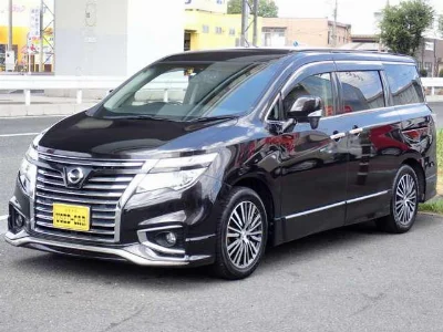 NISSAN ELGRAND
