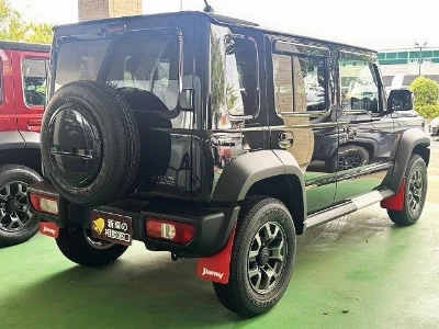 SUZUKI JIMNY NOMADE