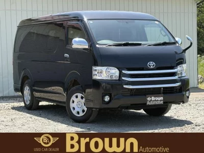 TOYOTA HIACE