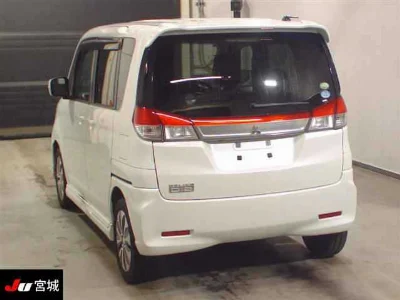 MITSUBISHI DELICA D2 с аукциона, 1200cc, пробег 90 000 км
