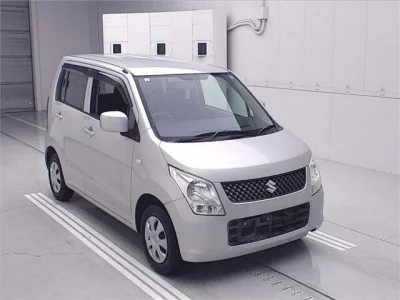 SUZUKI WAGON R 2012 с аукциона, 660cc, пробег 66 000 км