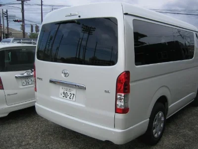 TOYOTA HIACE