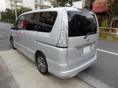 NISSAN SERENA 2014 с аукциона, 2000cc, пробег 42 000 км