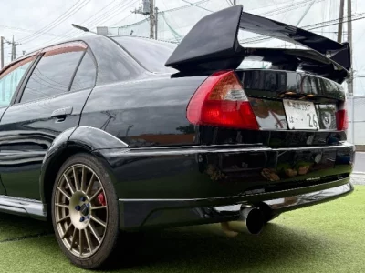 MITSUBISHI LANCER EVOLUTION