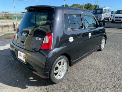 DAIHATSU ESSE