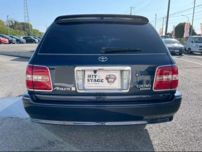 TOYOTA CROWN ESTATE