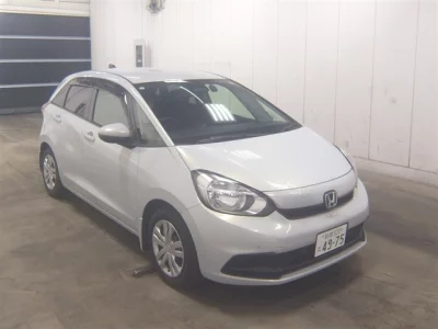 HONDA FIT 2023 с аукциона, 1500cc, пробег 30 000 км