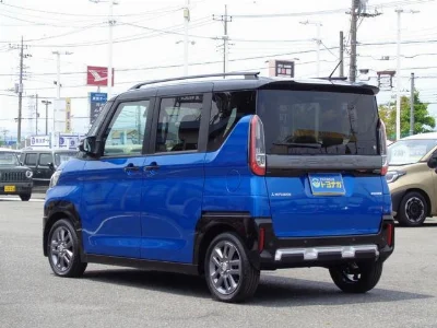 MITSUBISHI DELICA MINI