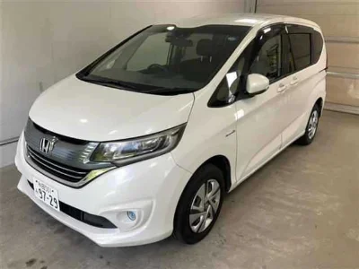 HONDA FREED с аукциона, 1500cc, пробег 135 000 км