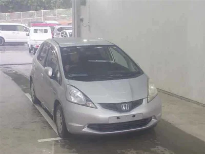 HONDA FIT 2008 с аукциона, 1300cc, пробег 195 000 км