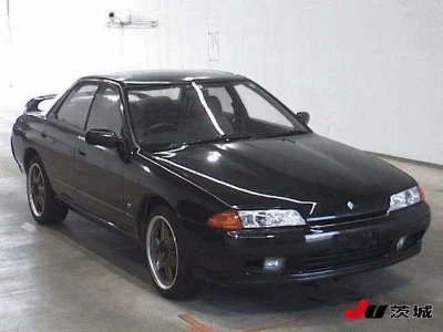 NISSAN SKYLINE