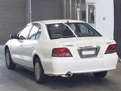 MITSUBISHI GALANT