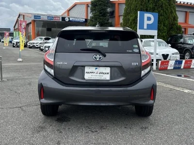 TOYOTA AQUA 2020 с аукциона, 1500cc, пробег 48 000 км