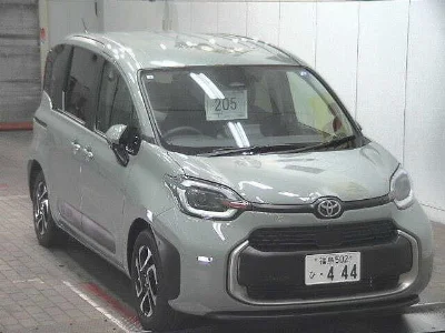 TOYOTA SIENTA 2026 с аукциона, 1500cc, пробег 0 км