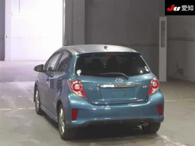 TOYOTA VITZ