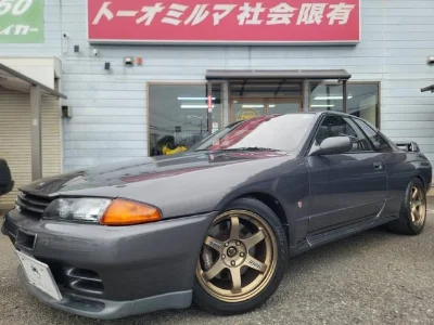 NISSAN SKYLINE