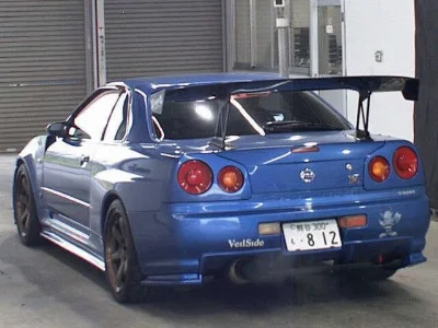 NISSAN SKYLINE