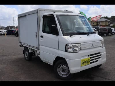 MITSUBISHI MINICAB