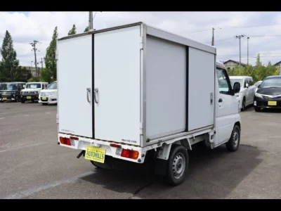 MITSUBISHI MINICAB