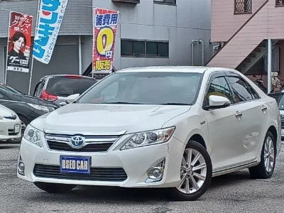 TOYOTA CAMRY