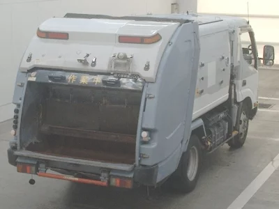 HINO DUTRO 2017 с аукциона, 4000cc, пробег 175 000 км