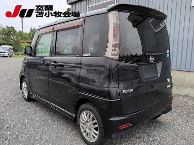 NISSAN ROOX  с аукциона, 660cc, пробег 131 000 км