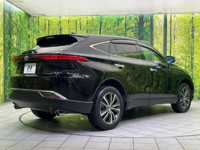 TOYOTA HARRIER 2021 с аукциона, 2000cc, пробег 28 000 км