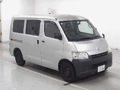 TOYOTA LITE ACE VAN