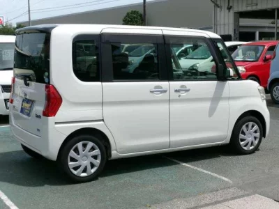 DAIHATSU TANTO 2014 с аукциона, 660cc, пробег 100 000 км