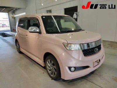 TOYOTA BB