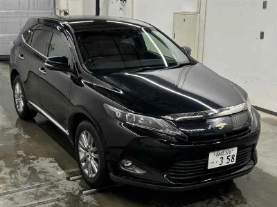 TOYOTA HARRIER 2015 с аукциона, 2000cc, пробег 72 000 км