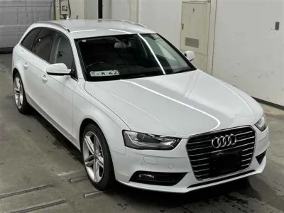 AUDI A4 AVANTE