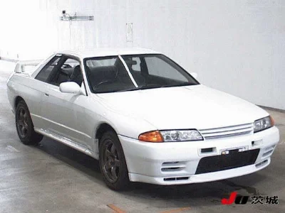 NISSAN SKYLINE