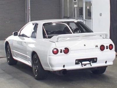 NISSAN SKYLINE