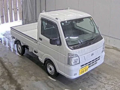 NISSAN CLIPPER TRUCK