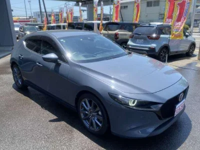 MAZDA MAZDA3 FASTBACK