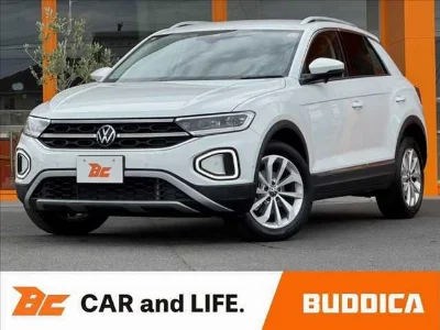 VOLKSWAGEN T-ROC 2023 с аукциона, 1500cc, пробег 28 000 км