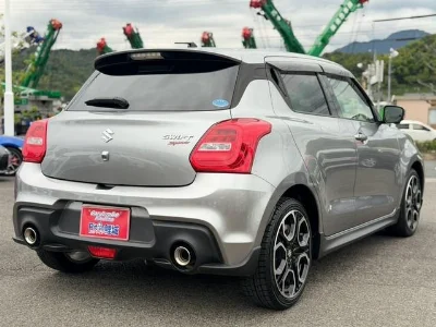 SUZUKI SWIFT SPORTS