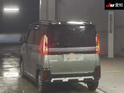 MITSUBISHI DELICA MINI