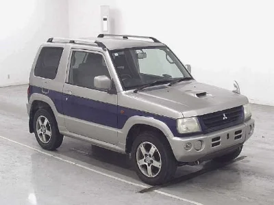MITSUBISHI PAJERO MINI