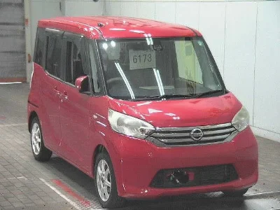 NISSAN DAYZ ROOX