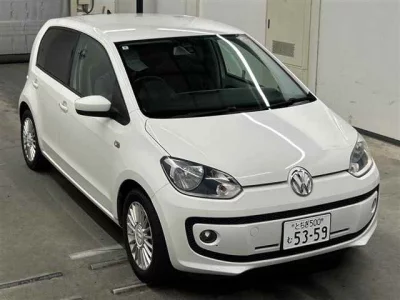 VOLKSWAGEN UP! 2012 с аукциона, 1000cc, пробег 67 000 км