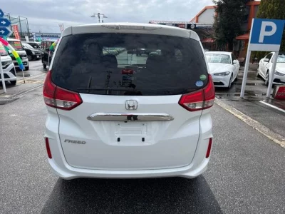 HONDA FREED