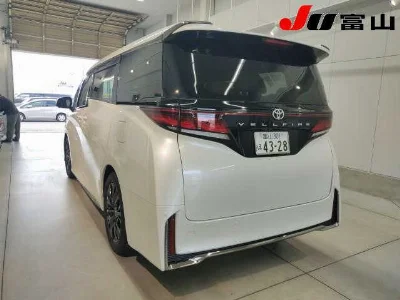 TOYOTA VELLFIRE 2025 с аукциона, 2393cc, пробег 2 000 км