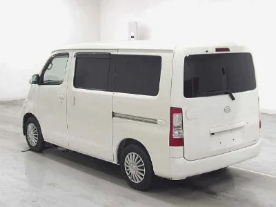 DAIHATSU GRAN MAX